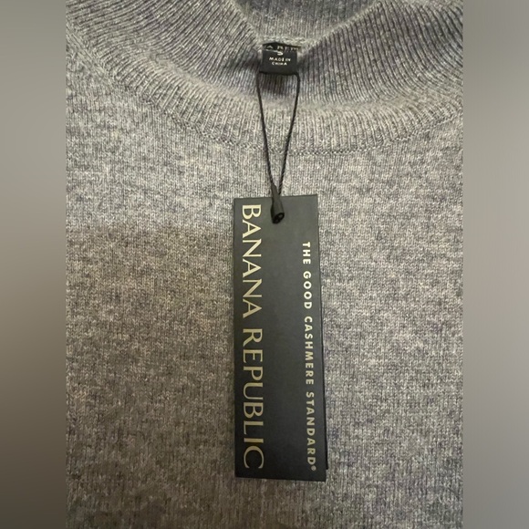 banana republic gray vest - Picture 3 of 4